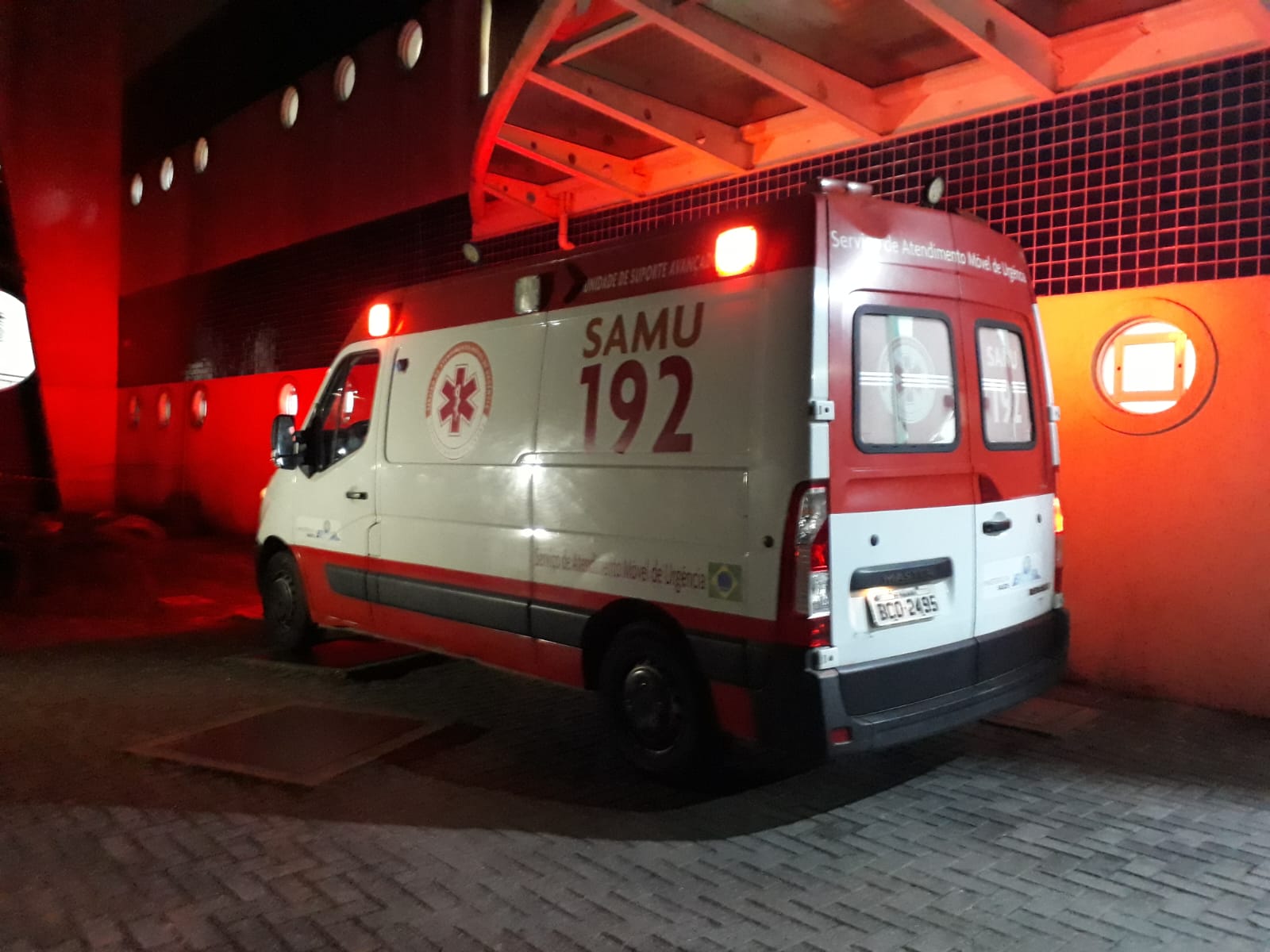 Atendido no local por militares do SIATE – Serviço Integrado de Atendimento ao Trauma, do Corpo de Bombeiros, e socorristas do SAMU – Serviço de Atendimento Móvel de Urgência, “Magu” foi reanimado e encaminhado em uma ambulância para a unidade hospitalar, onde faleceu.