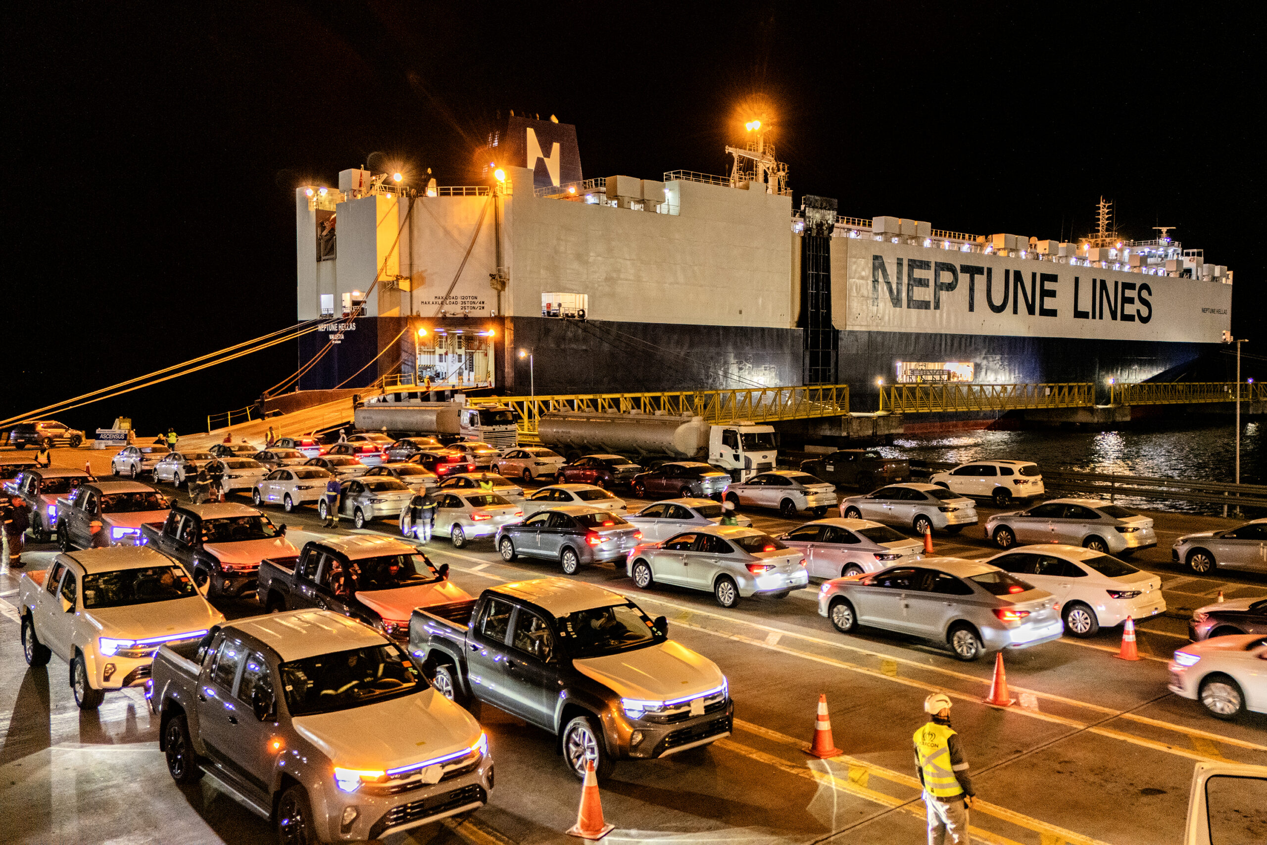 Foto: Claudio Neves/Portos do Paraná