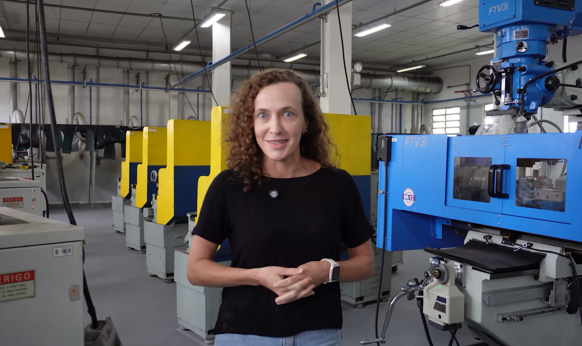 Coordenadora de Educação Profissional do Senai Paranaguá, Fernanda Souza (Foto: Rádio Ilha Do Mel FM)