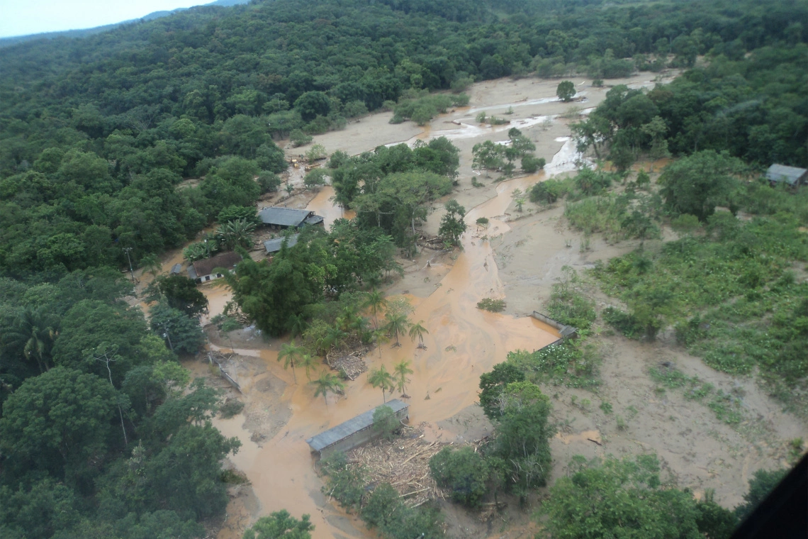 Marco na prevenção de desastres: 15 anos da maior tragédia do Litoral do Paraná (Foto: Arquivo/Defesa Civil)