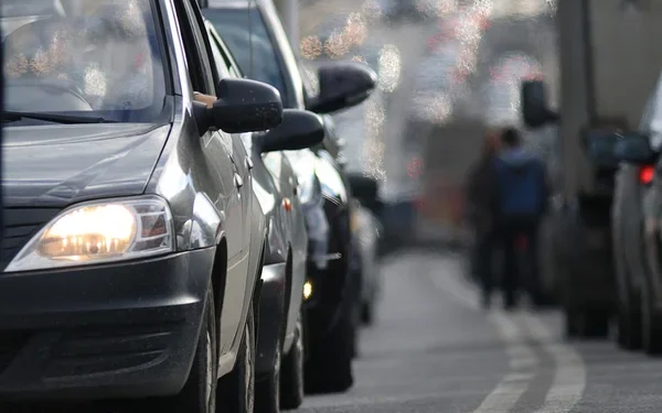 IPVA 2023 atrasado pode ser regularizado com cartão de crédito em até 12 vezes