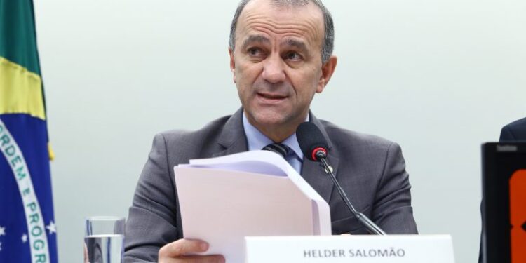 Comissão debate impactos da privatização dos portos no Brasil e analisa efeitos sobre a economia