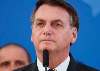 TSE começa julgamento da ação que pode tornar Bolsonaro inelegível por oito anos