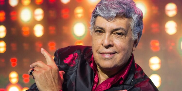 Sidney Magal inaugura exposição em São Paulo após passar por AVC