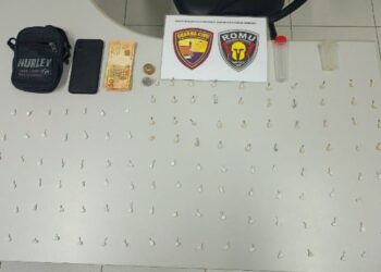 ROMU apreende bolsa com crack e cocaína durante patrulhamento de rotina no Jardim Esperança