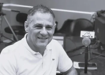 Jornalista Gil Rocha morre aos 63 anos, em Curitiba