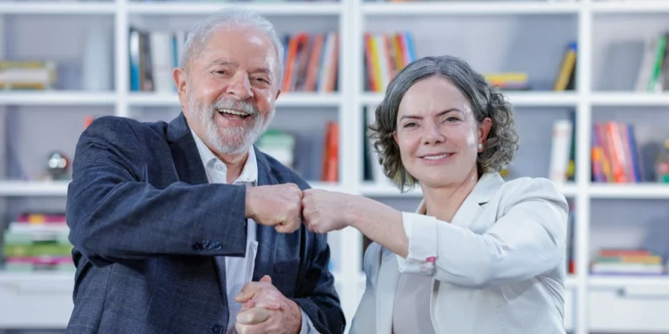 Gleisi Hoffmann e a prioridade do PT para 2026