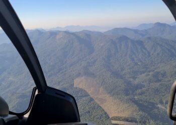 Governador Ratinho Junior lamenta mortes decorrentes de acidente aéreo no Paraná