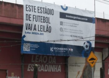 Comunidade de Paranaguá lamenta decisão de leiloar o estádio do Rio Branco