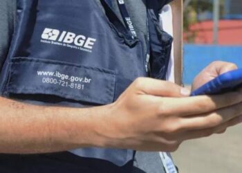 IBGE abre processo seletivo com 386 vagas no Paraná; salários chegam a R$ 3,1 mil