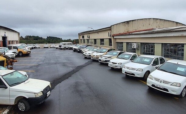 Estado promove novo leilão com mais de 220 veículos recuperáveis