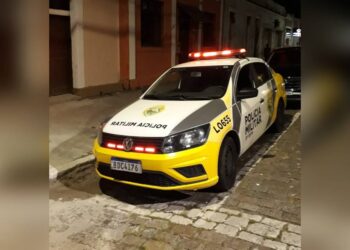 Homens armados roubam envelopes com dinheiro no Centro Histórico de Paranaguá