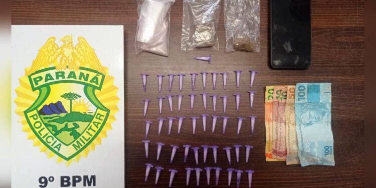 Rapaz que escondia drogas embaixo de ponte em Matinhos é preso pela PM