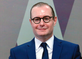 Ex-advogado de Lula, Cristiano Zanin toma posse como ministro do STF