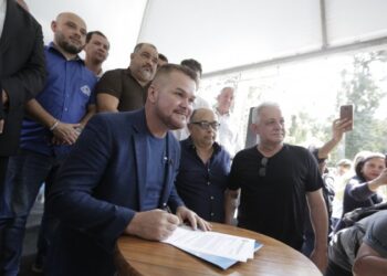 Prefeitura de Paranaguá vai investir R$ 63 milhões nas obras de pavimentação da Avenida Senador Atílio Fontana