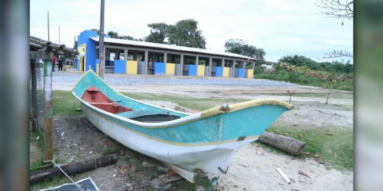 Mercado de Pescados é aberto em Pontal do Paraná