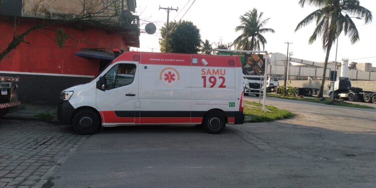 Gestante é esfaqueada pela atual mulher do ex-companheiro em Paranaguá