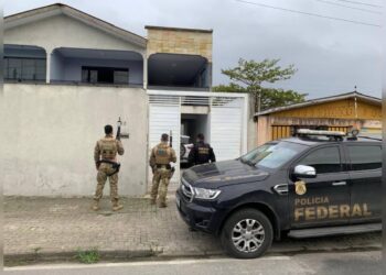 Operação Cargas Especiais e deflagrada pela Polícia Federal em Paranaguá
