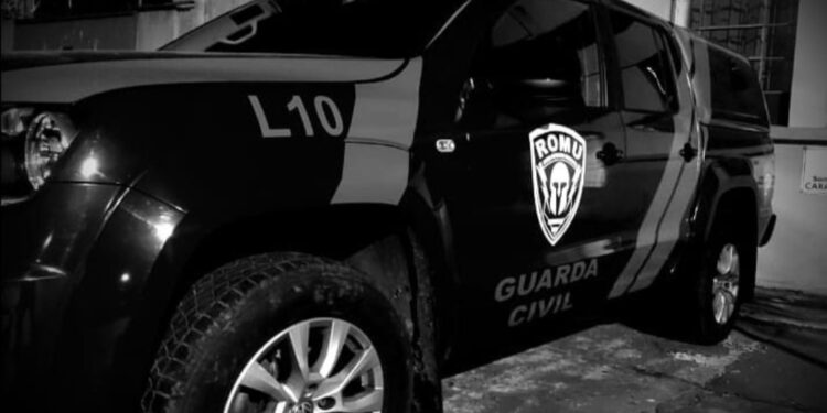 Morador em situação de rua foragido da Justiça é capturado pela ROMU no Centro Histórico