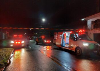 Homem alvejado por disparos de arma de fogo não resistiu