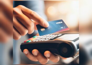 Falsos entregadores de compras on-line tentam aplicar golpe em idosa de Matinhos