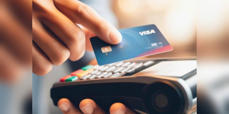 Falsos entregadores de compras on-line tentam aplicar golpe em idosa de Matinhos