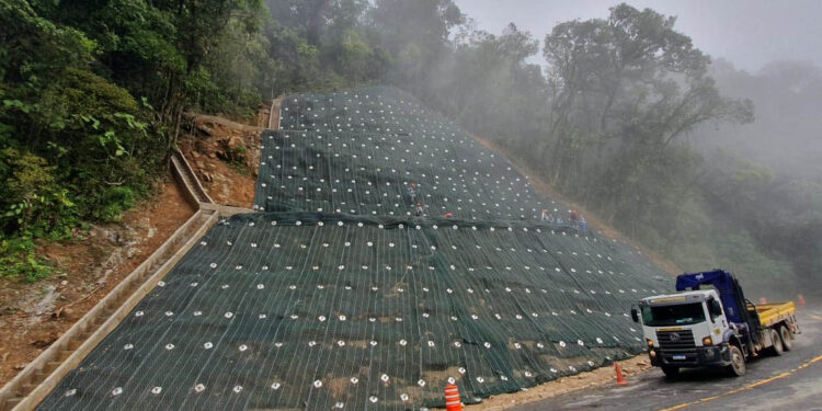 Estrada da Graciosa está liberada; novo cronograma prevê fechamentos à noite nos próximos dias