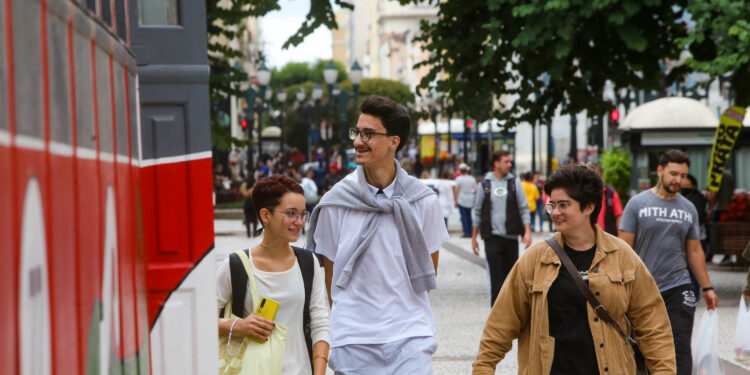 Saúde alerta para cuidados com doenças provocadas por alergias durante a primavera