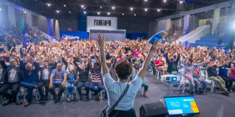Matinhos oferece capacitação para vendedores ambulantes