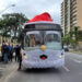 Tarifa Zero de Natal: ônibus iluminado leva Papai e Mamãe Noel aos bairros de Paranaguá