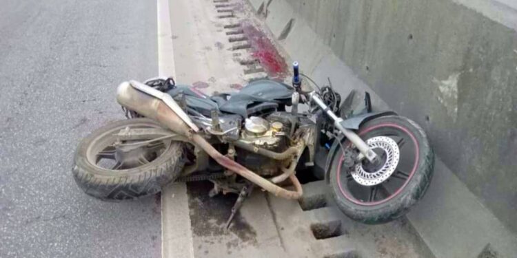 Morre no HRL idoso que caiu de motocicleta na BR-277