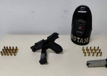 ROTAM captura foragido da Justiça e apreende pistola e carregadores na Vila Padre Jackson