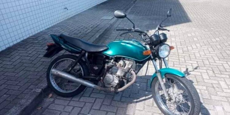 Motociclista embriagado é preso pela ROMU após fazer manobras perigosas na Avenida Roque Vernalha