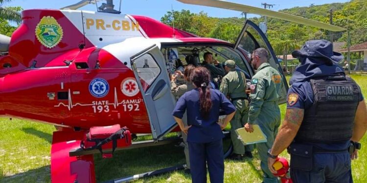 GCM auxilia no atendimento de vítima de afogamento na Ilha do Mel