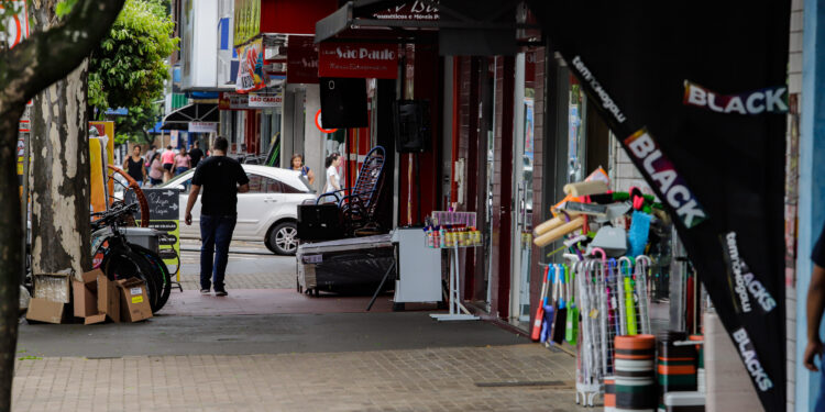 Paraná alcança saldo positivo de mais de 122 mil novas empresas em 2023