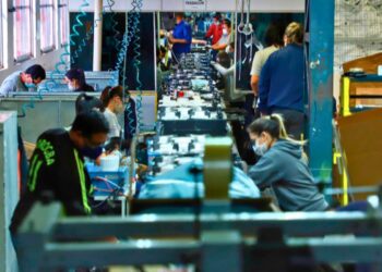 Agências do Trabalhador têm o maior número de ofertas dos últimos 12 meses, com 17,2 mil vagas