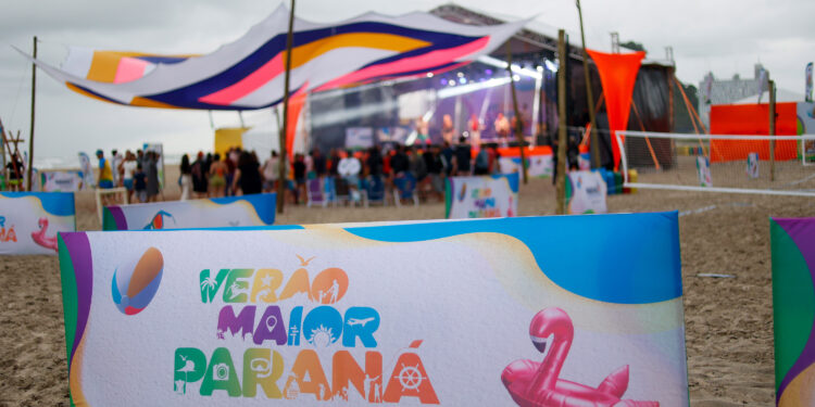 Música latina, pagode e revelação paranaense sobem nos palcos Sunset nesta terça