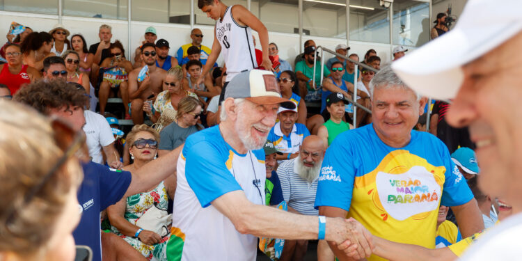 Futebol das Estrelas com ídolos paranaenses marca início do calendário esportivo no Litoral