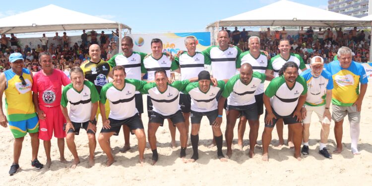 Futebol das Estrelas com ídolos paranaenses marca início do calendário esportivo no Litoral