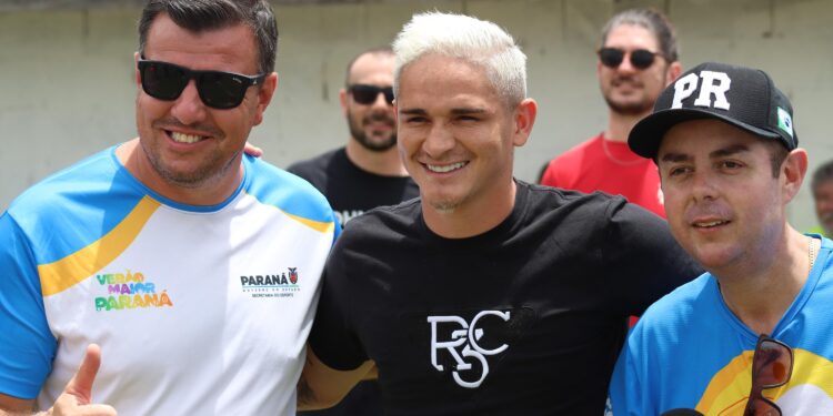 Futebol das Estrelas com ídolos paranaenses marca início do calendário esportivo no Litoral