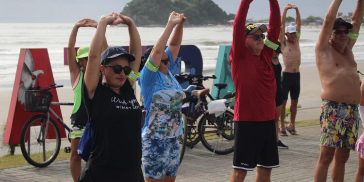 Passeio ciclístico é opção de exercício e lazer dentro do Verão Maior Paraná