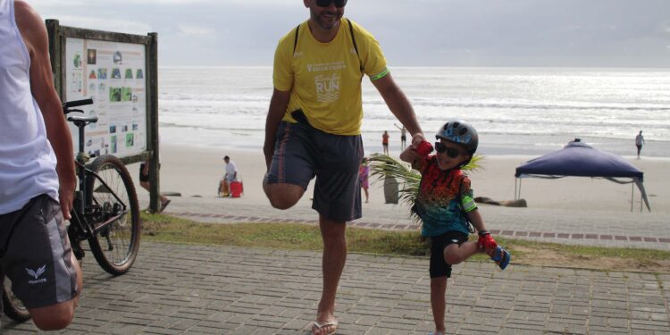 Passeio ciclístico é opção de exercício e lazer dentro do Verão Maior Paraná