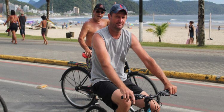 Passeio ciclístico é opção de exercício e lazer dentro do Verão Maior Paraná
