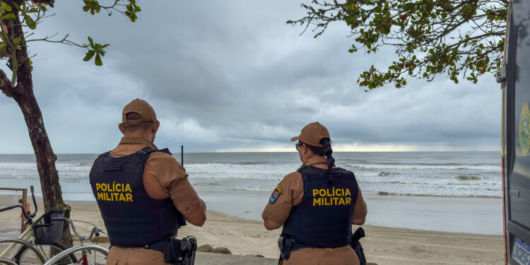Primeiros 20 dias de verão têm queda de furtos e roubos no Litoral