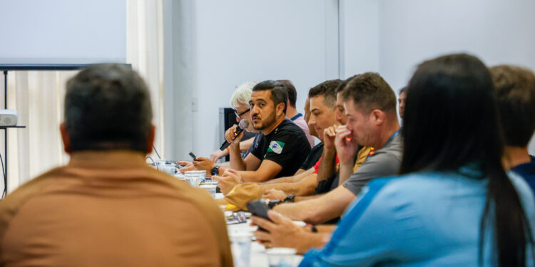 Primeiros 20 dias de verão têm queda de furtos e roubos no Litoral