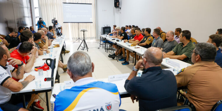 Primeiros 20 dias de verão têm queda de furtos e roubos no Litoral