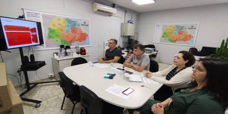 Boletim confirma 3.911 novos casos e mais três óbitos pela dengue no Paraná