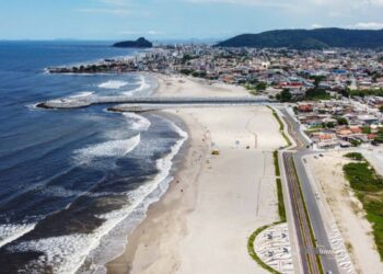 Boletim do IAT aponta que a revitalização da Orla de Matinhos chegou a 92,8%, em janeiro