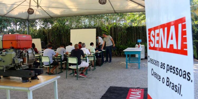 Com revitalização da orla, pescadores de Matinhos terão acesso a capacitação gratuita