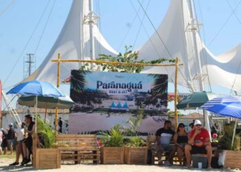 Paranaguá Boat & Jet animou o sábado na Praça de Eventos Mário Roque
